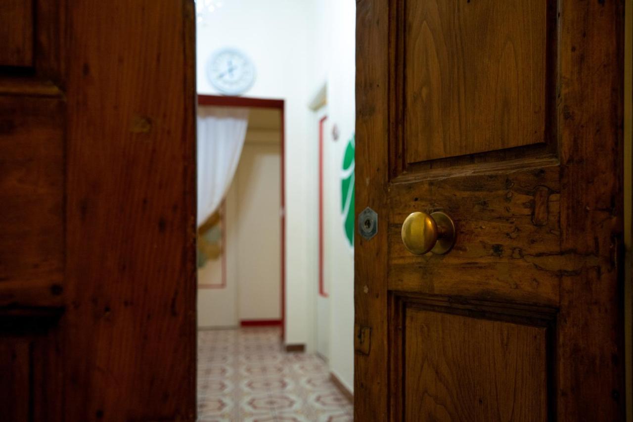 살레르노 Terre Dipinte B&B 외부 사진